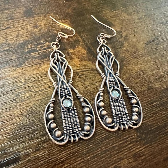 Experience Unique Elegance with Our Handcrafted Bohemian Copper Wire-Wrapped - Picture 3 of 8